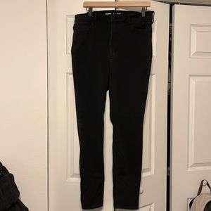 Old Navy rockstar higher high rise black jeans